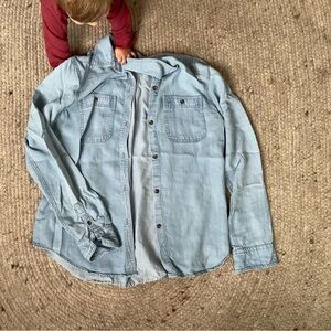 Chaps chambray look button down shirt